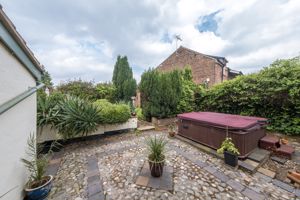 Patio Area- click for photo gallery